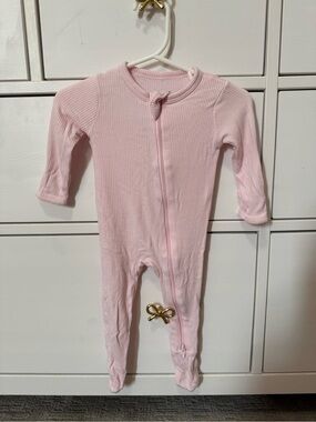 Kyte BABY Sakura Ribbed Zipper Footed One-Piece